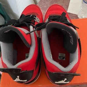 Air Jordan Toro Size 6Y